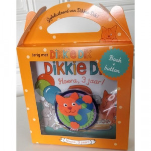 Jarig zijn met Dikkie Dik, Hoera 3 jaar